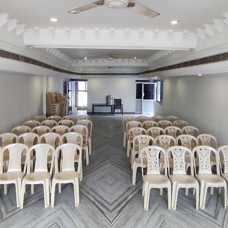 Hotel Aarathy Madurai Εξωτερικό φωτογραφία