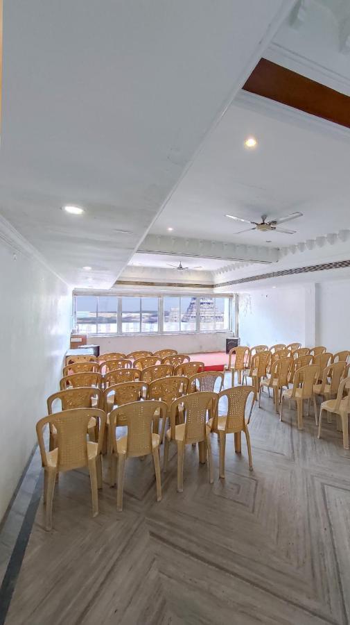Hotel Aarathy Madurai Εξωτερικό φωτογραφία