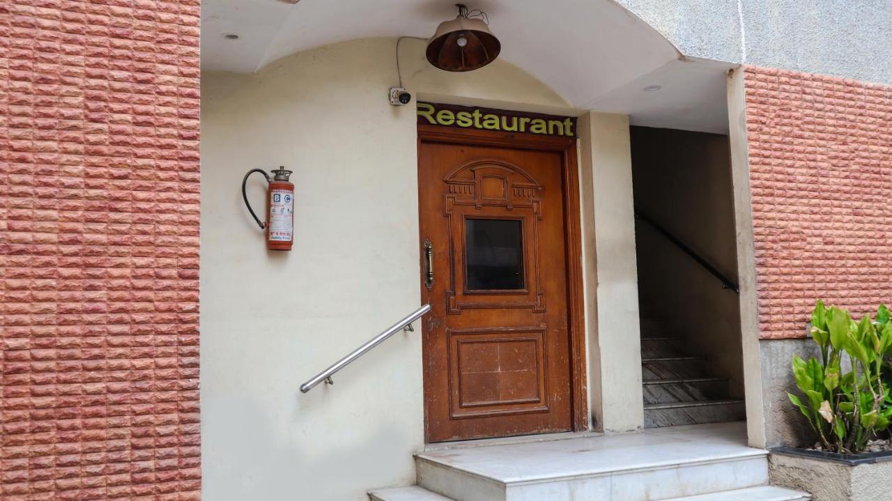 Hotel Aarathy Madurai Εξωτερικό φωτογραφία